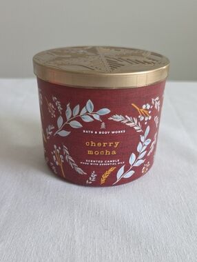 Bath & Body Works Cherry Mocha 3-Wick Candle Not Used But Has Wear Pls See Pics